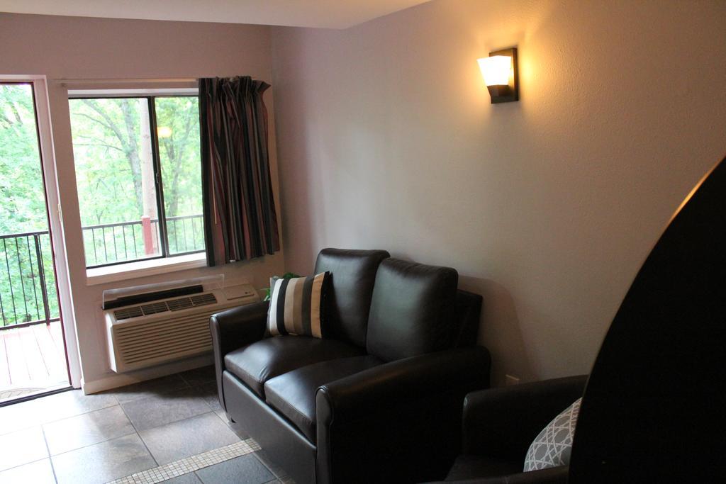 Brydan Suites Eureka Springs Esterno foto