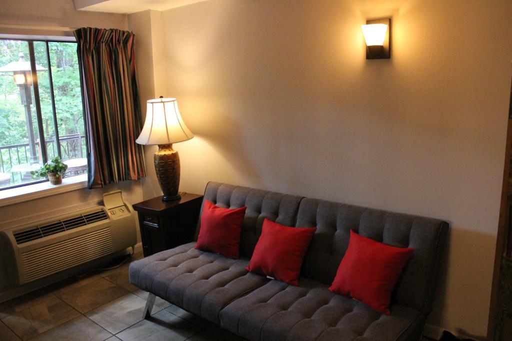 Brydan Suites Eureka Springs Esterno foto