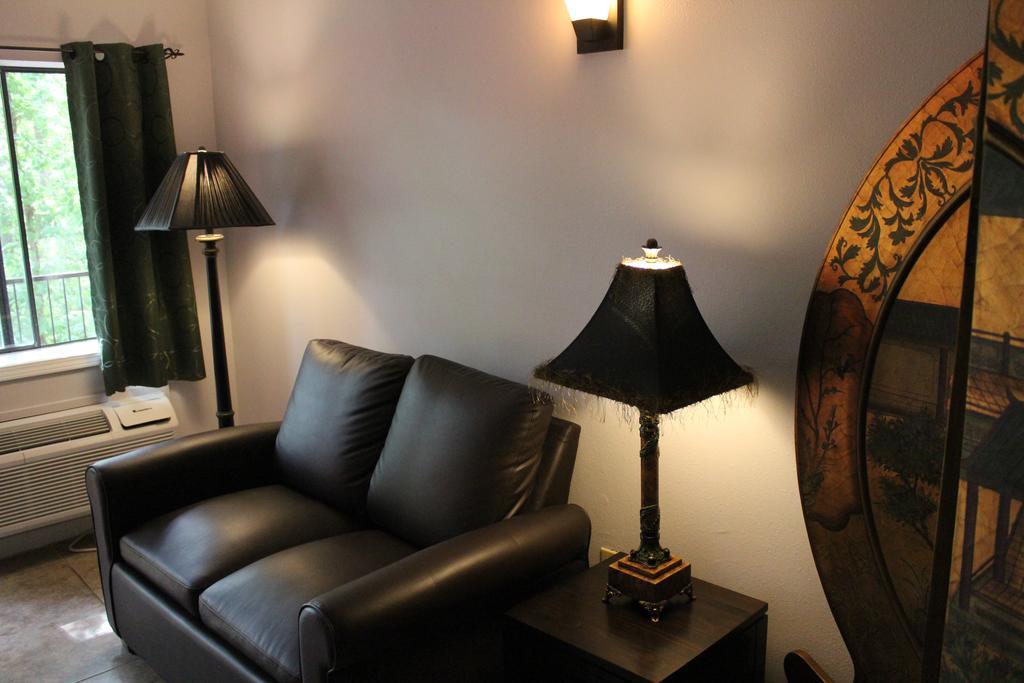 Brydan Suites Eureka Springs Esterno foto
